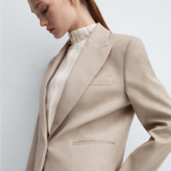 Women’s Mango MNG Cropped Peak Lapel Open Blazer Size Large beige. - Picture 3 of 10